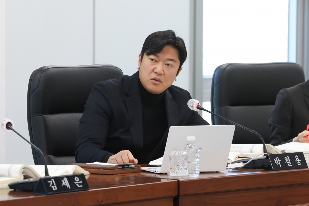 제276회 정례회 예산결산특별위원회(2023. 12. 05. ~2023. 12. 14.) 이미지(9)