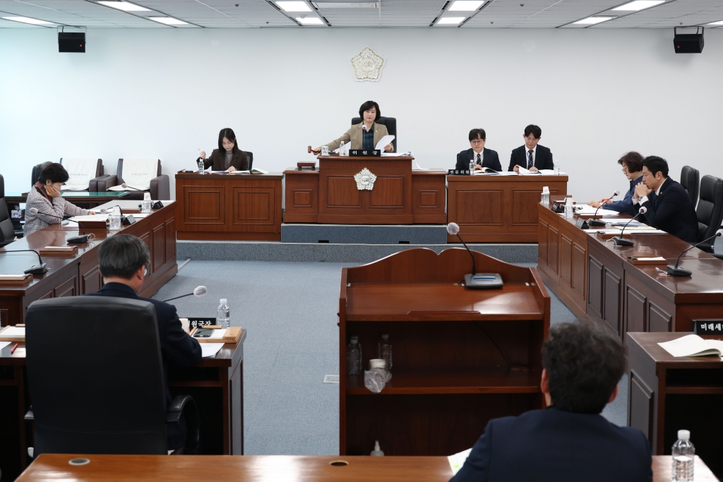 제292회 임시회 제1차 상임위원휘 이미지(5)