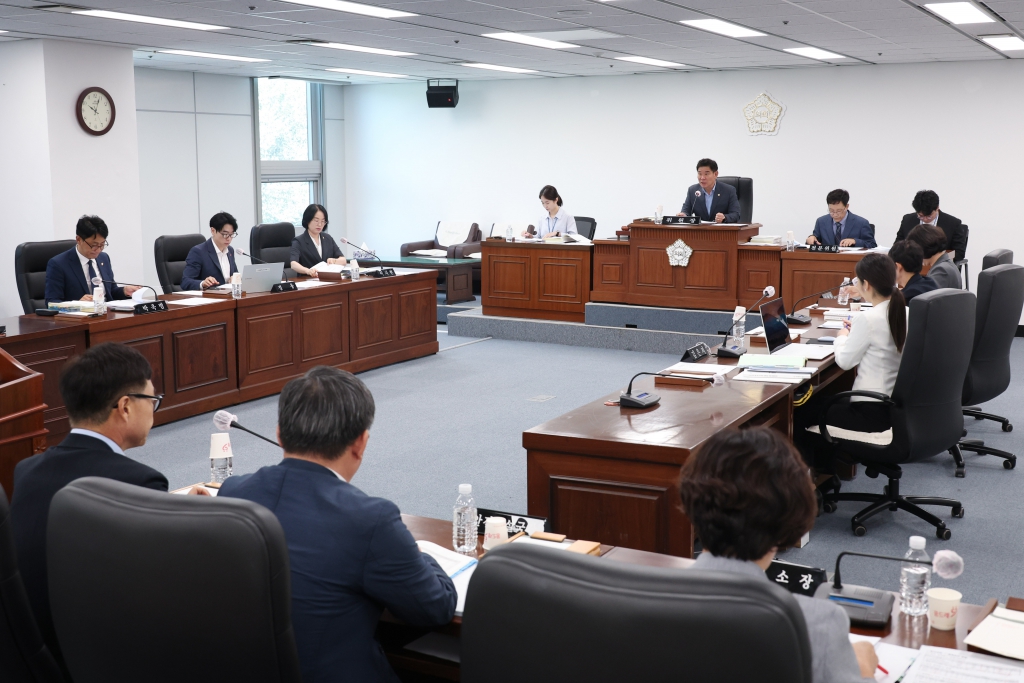 제295회 정례회 제2차 예산결산특별위원회 이미지(10)