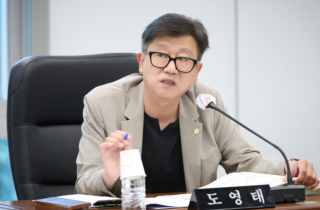 제295회 정례회 제2차 도시복지위원회 이미지(5)