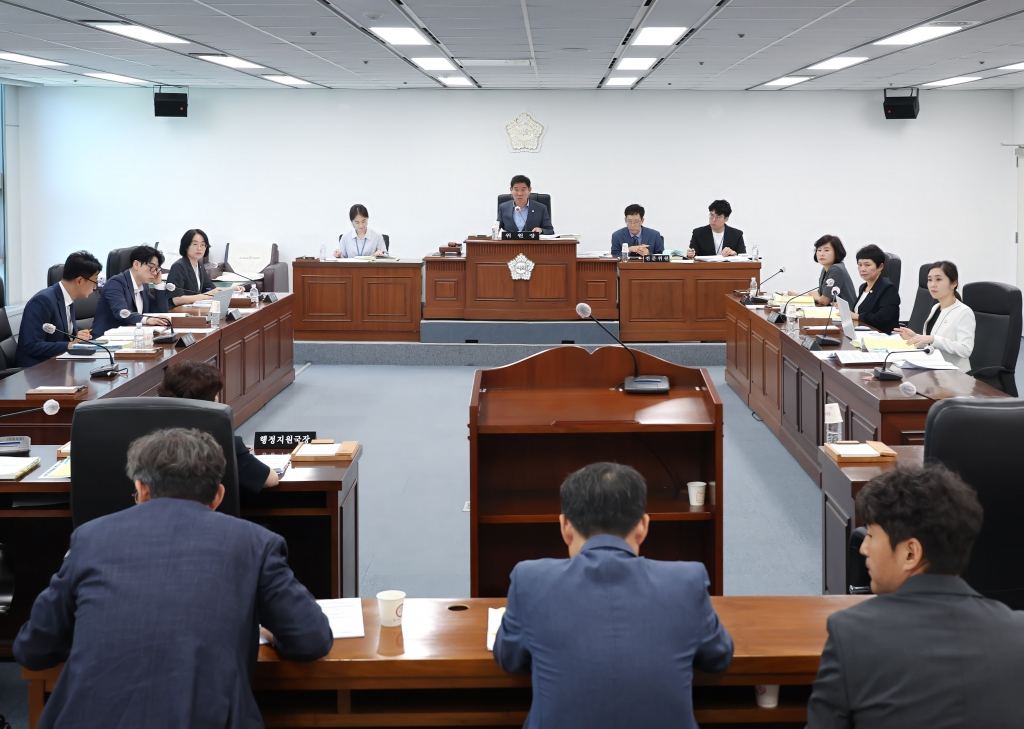 제295회 정례회 제2차 예산결산특별위원회 이미지(1)