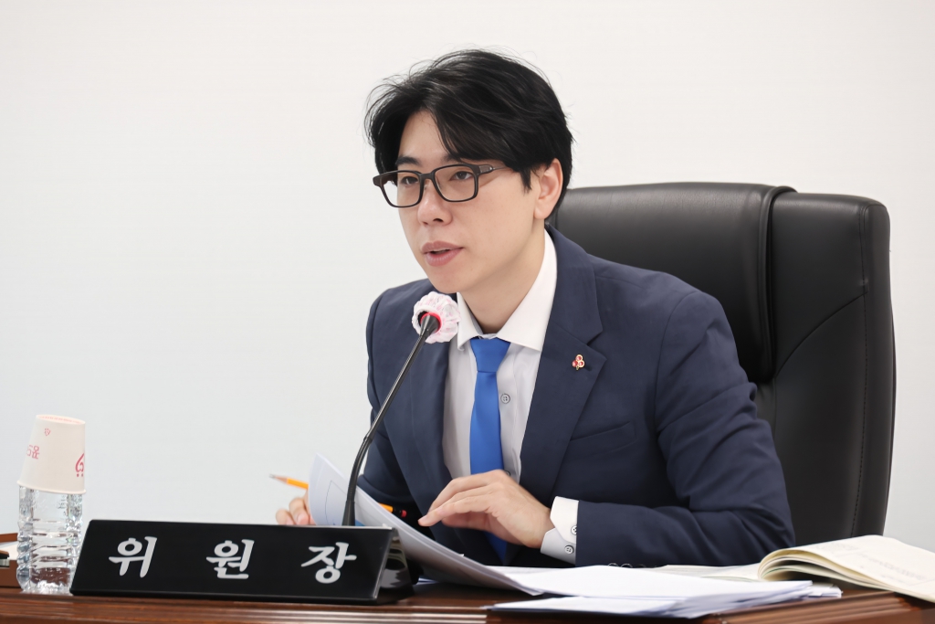 제295회 정례회 제1차 기획행정위원회 이미지(3)