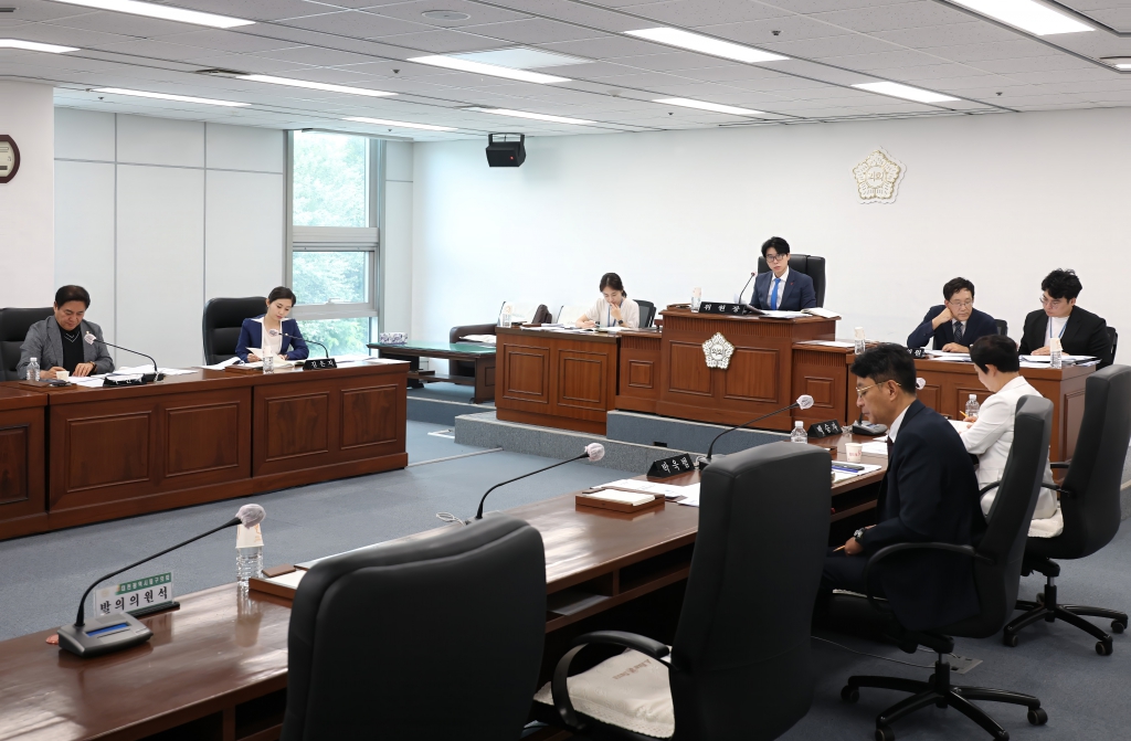 제295회 정례회 제1차 기획행정위원회 이미지(1)