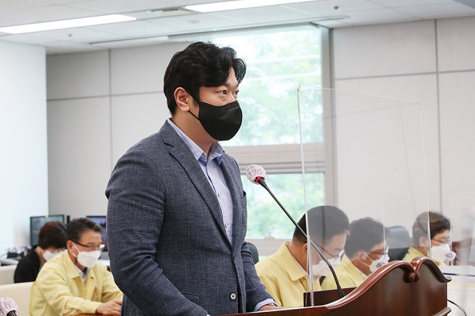 대전 동구의회 박철용 의원, 구민의 권익과 복지 증진 위한 조례 대표발의 이미지(1)