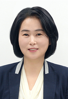 김영희 기획행정부위원장